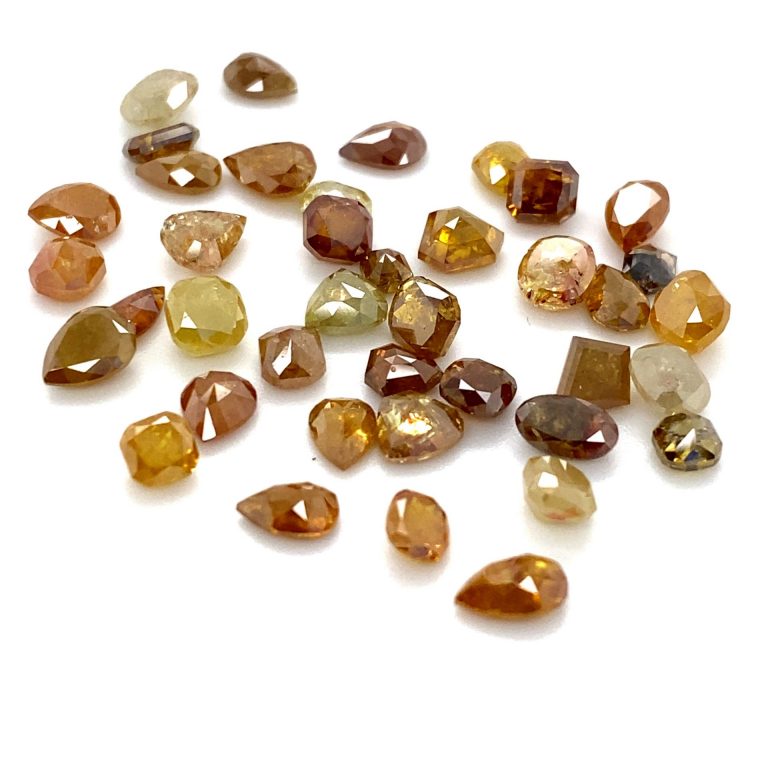 DIAMOND – Ajanta Afrika