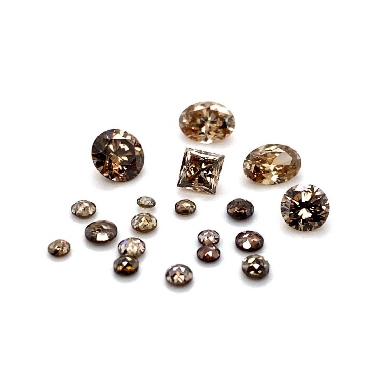 DIAMOND – Ajanta Afrika