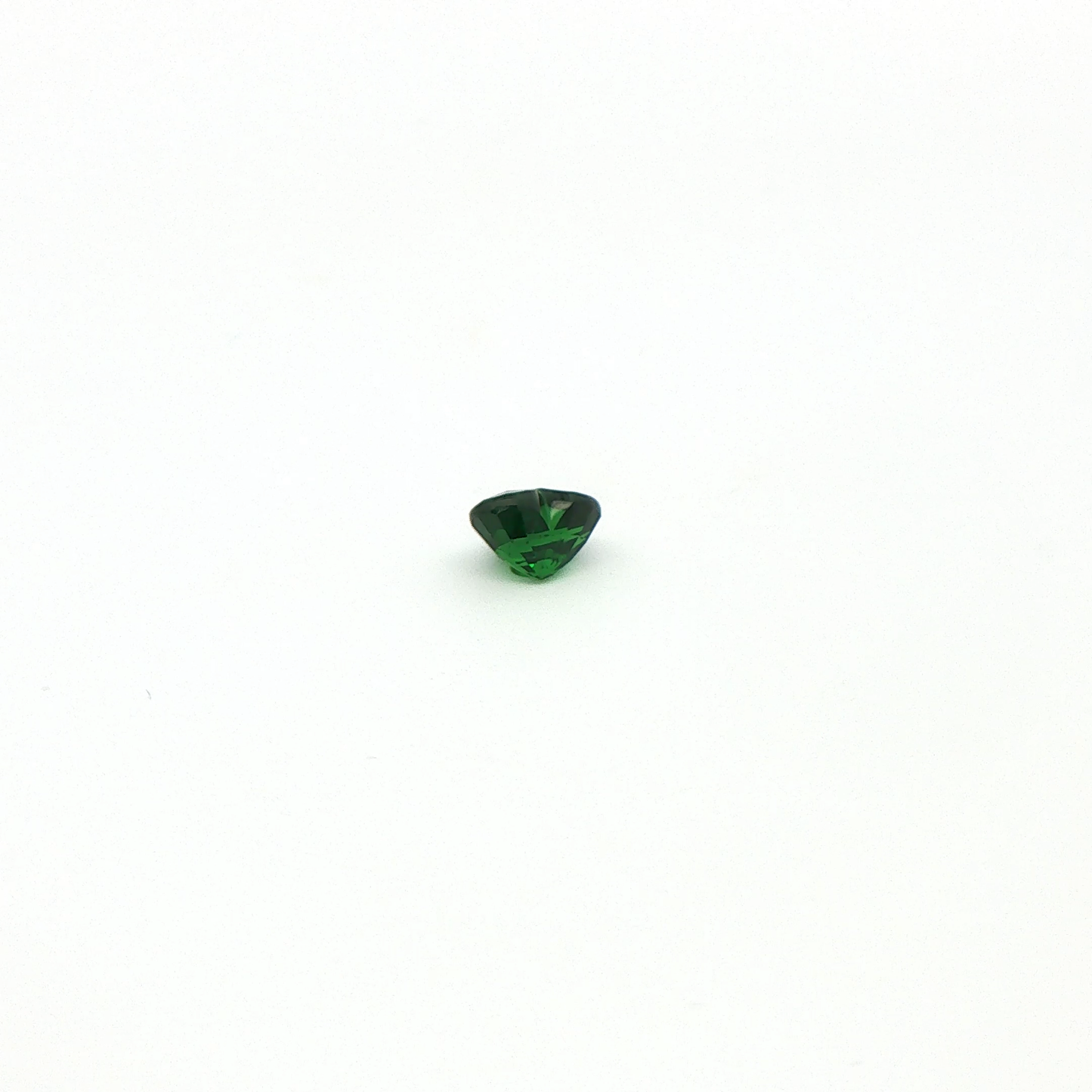 Tsavorite Heart 0.844ct