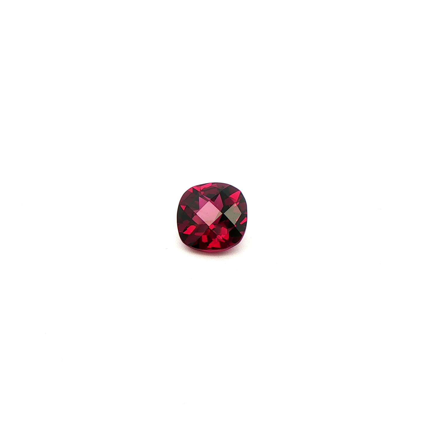 Rhodolite Checkerboard Square Cushion 3.476ct