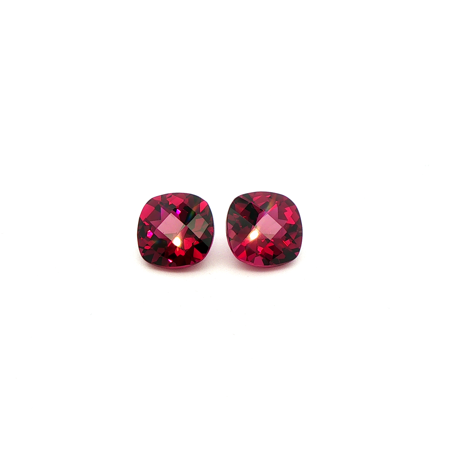 Rhodolite Checkerboard Square Cushion 7.703ct